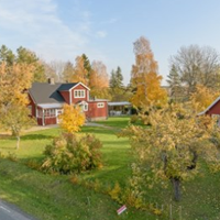 Mäklare