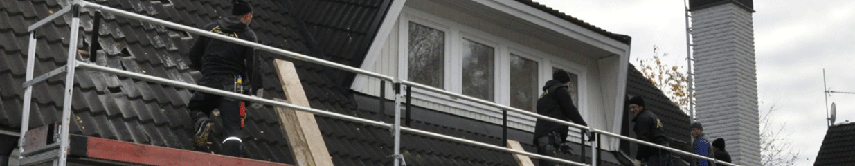 Kombyggtak Sverige AB - Takentreprenörer & Takläggare, Byggmästare & Byggnadsentreprenörer, Bygg- & Anläggningsarbeten